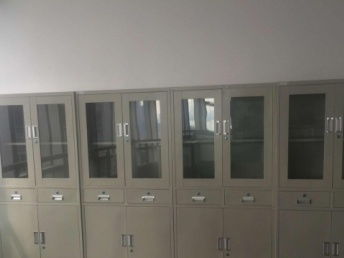 上海松江萬達(dá)旁二手辦公家具熱銷，助力企業(yè)低成本配置辦公空間