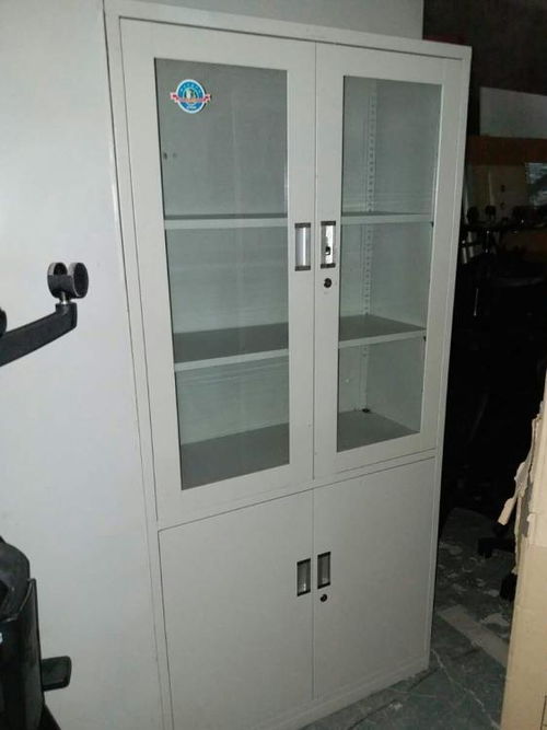 八載信譽(yù)保障，北京辦公家具新選擇——二手辦公家具工位屏風(fēng)隔斷一應(yīng)俱全