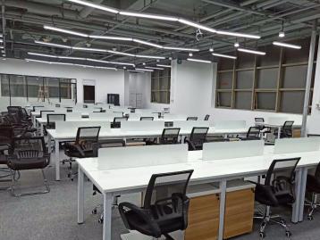 廣州家具批發一站式解決方案 從員工辦公桌椅到計算機軟硬件